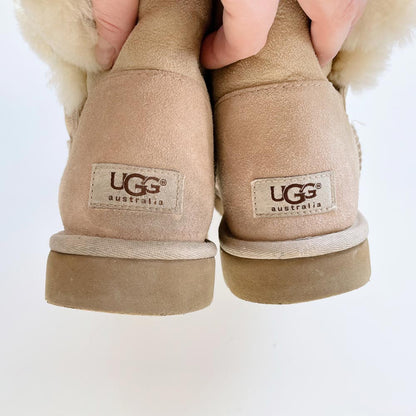 ugg bailey button cream sheepskin short boots