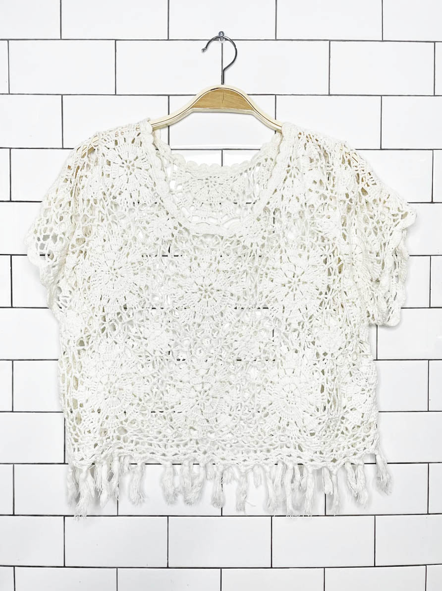 crochet fringe hem boxy tee | made in India - good market thrift store