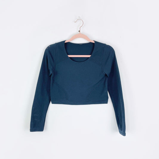 lululemon reveal long sleeve crop with lycra
