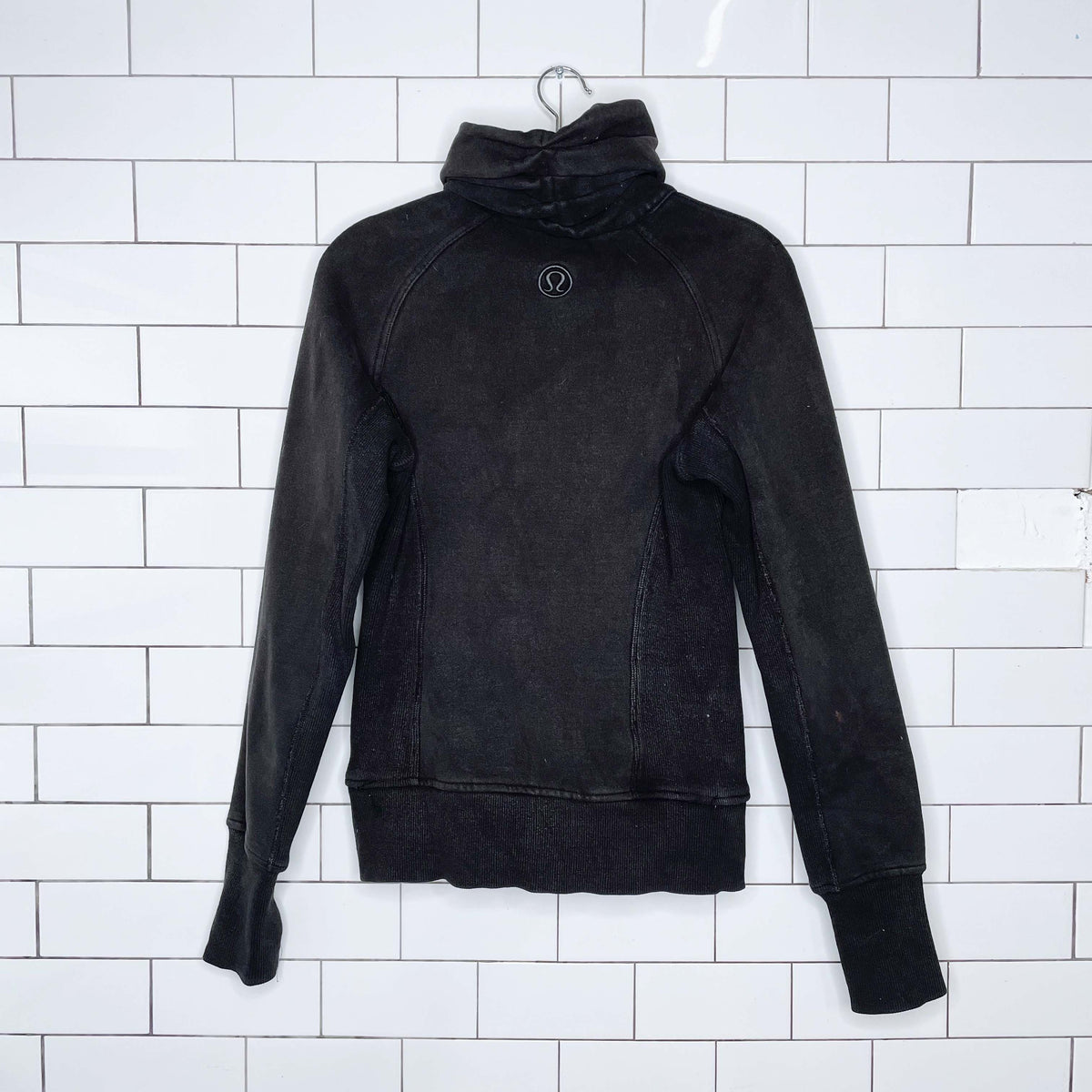 lululemon 2011 cuddle up scuba jacket - size 4