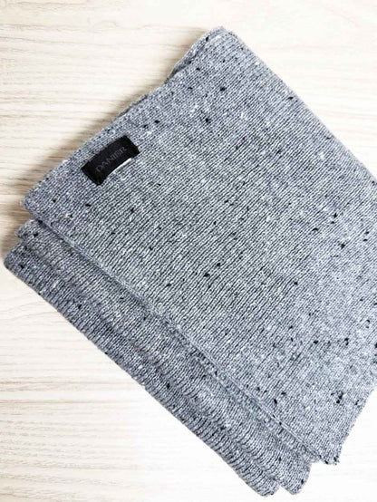 danier soft speckle knit scarf - good market thrift store