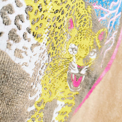 def leppard 2022 high n dry graphic tee