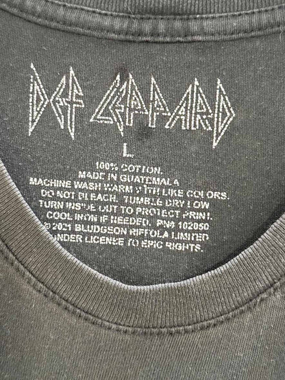 def leppard graphic band tee - good market thrift store