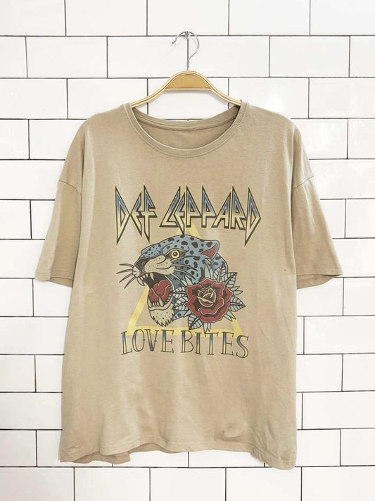 def leppard love bites band tee - good market thrift store