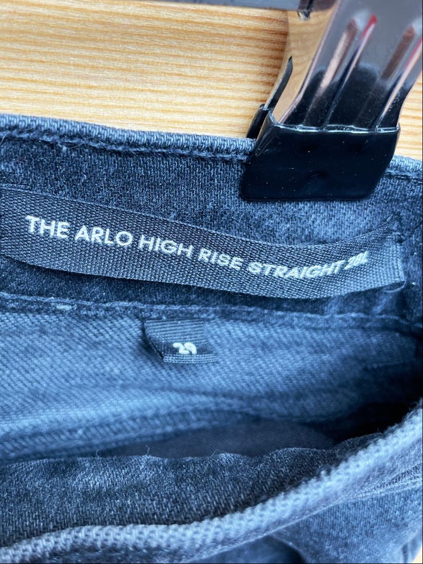 denim forum arlo high rise straight jeans | aritzia - good market thrift store