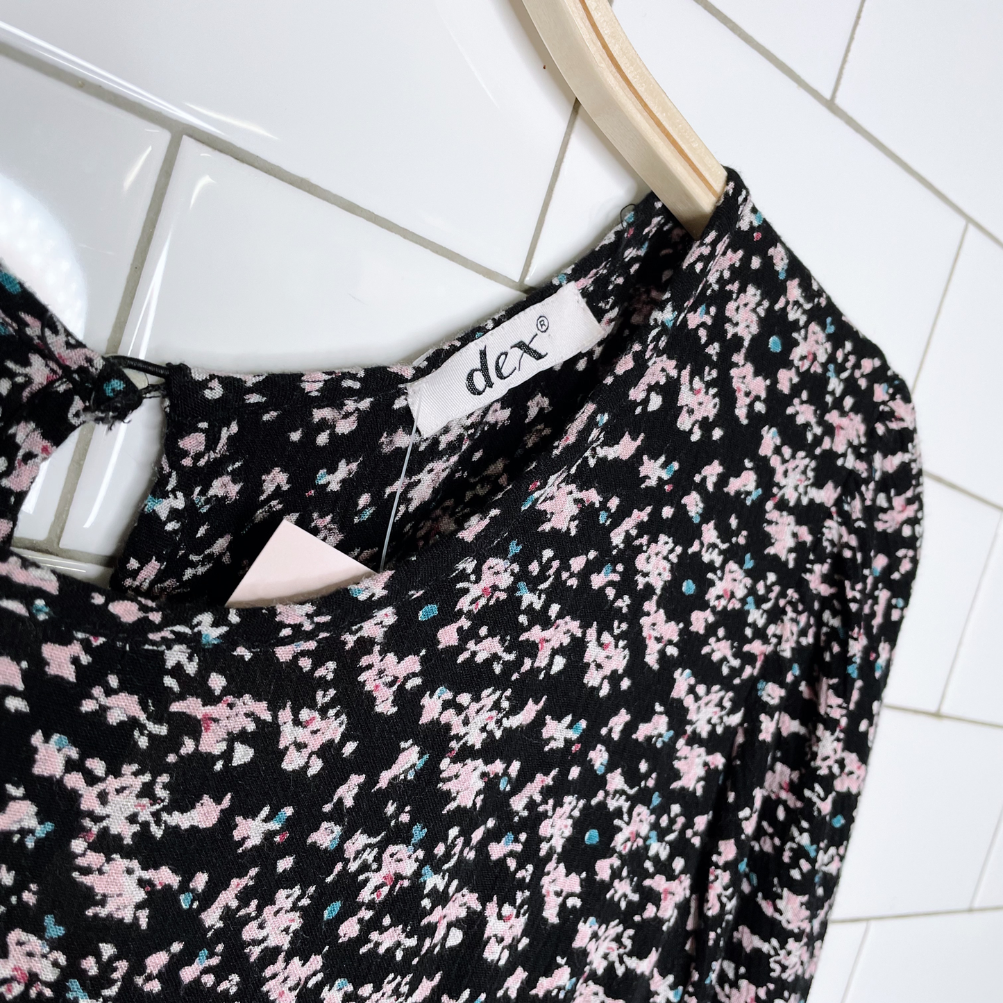 dex long sleeve floral dress - size 8-10