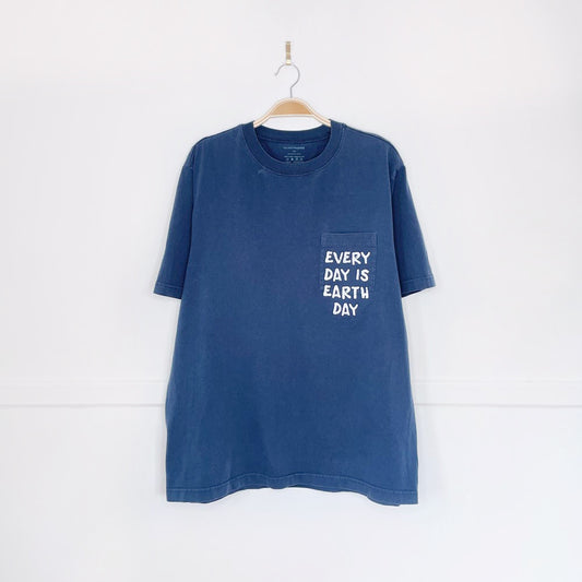 denver hayes x earth activist pocket tee