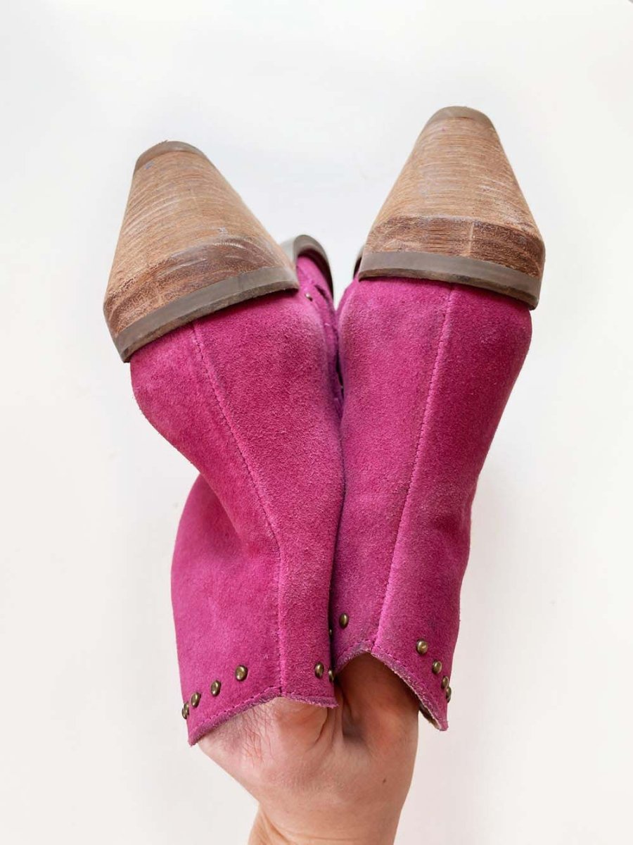 dingo suede studded western heeled boot | classy n sassy - good market thrift store