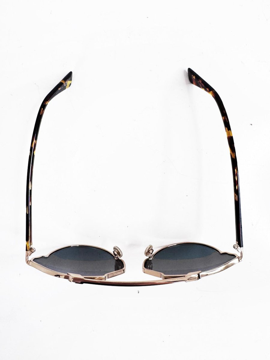 dior so real tinted sunset browbar sunglasses | made in Italy - good market thrift store
