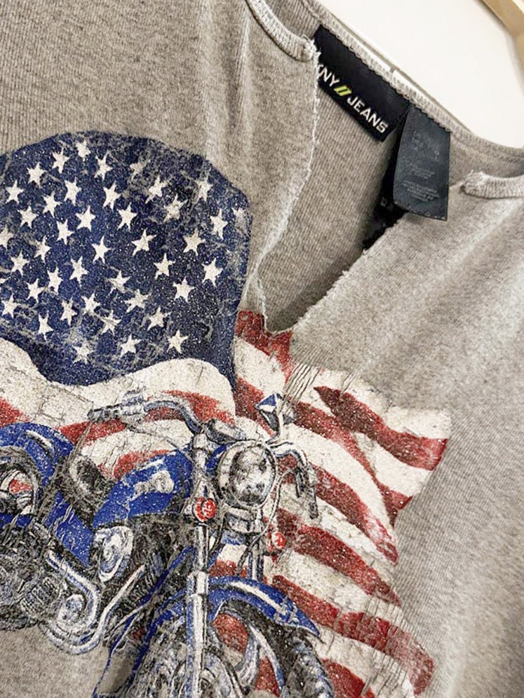 dkny jeans cropped distressed motorcycle USA flag tee | made in Canada - good market thrift store