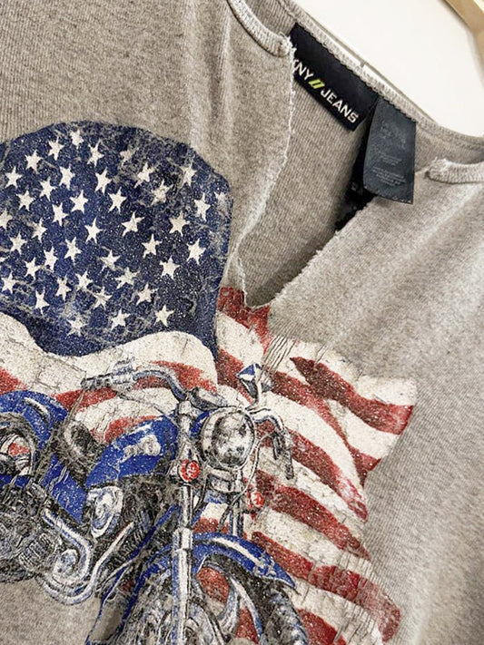 dkny jeans cropped distressed motorcycle USA flag tee | made in Canada - good market thrift store