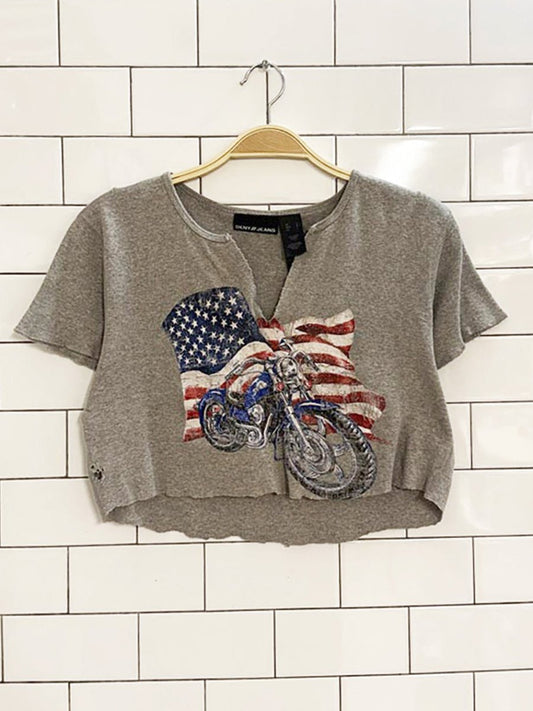 dkny jeans cropped distressed motorcycle USA flag tee | made in Canada - good market thrift store