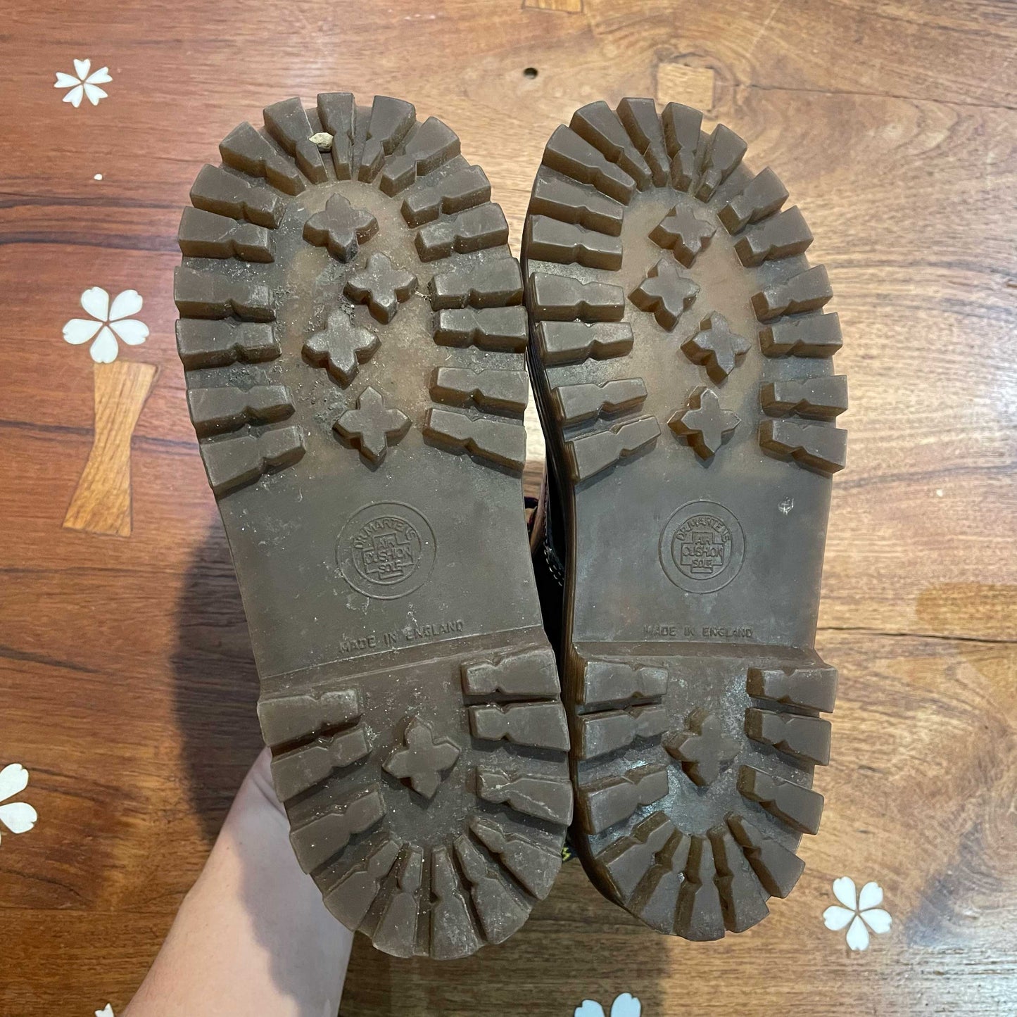 doc martens black patent rainbow stitch boots - size 1