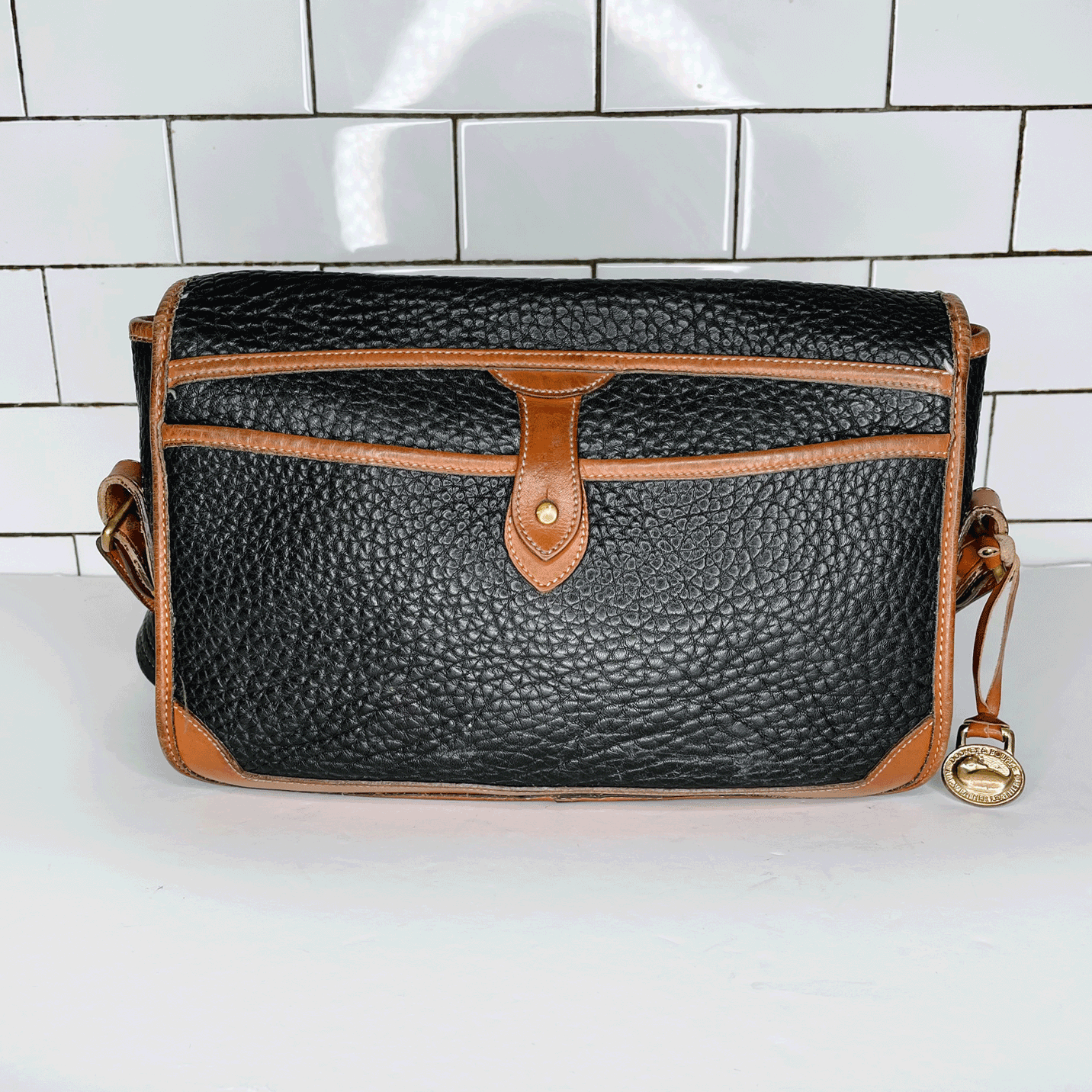 vintage 80s dooney and bourke surrey crossbody bag