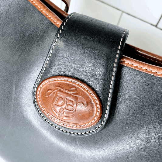 vintage 80s dooney and bourke shoulder feed bag