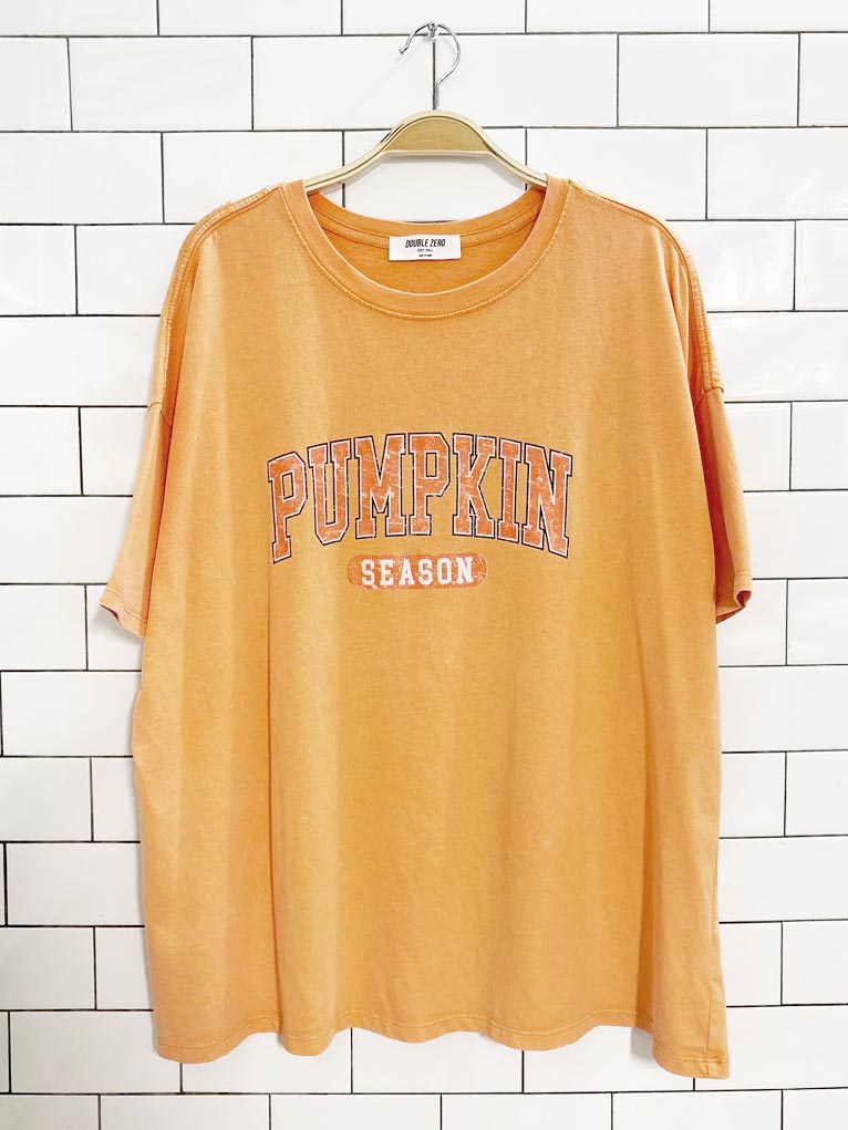 double zero pumpkin season tee - good market thrift store