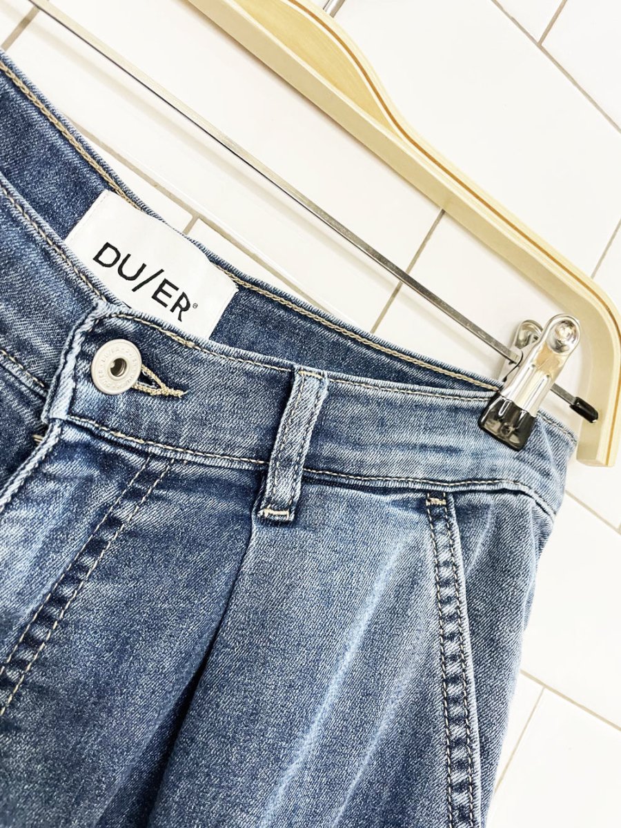 du/er pleated wide leg chambray denim jeans - good market thrift store