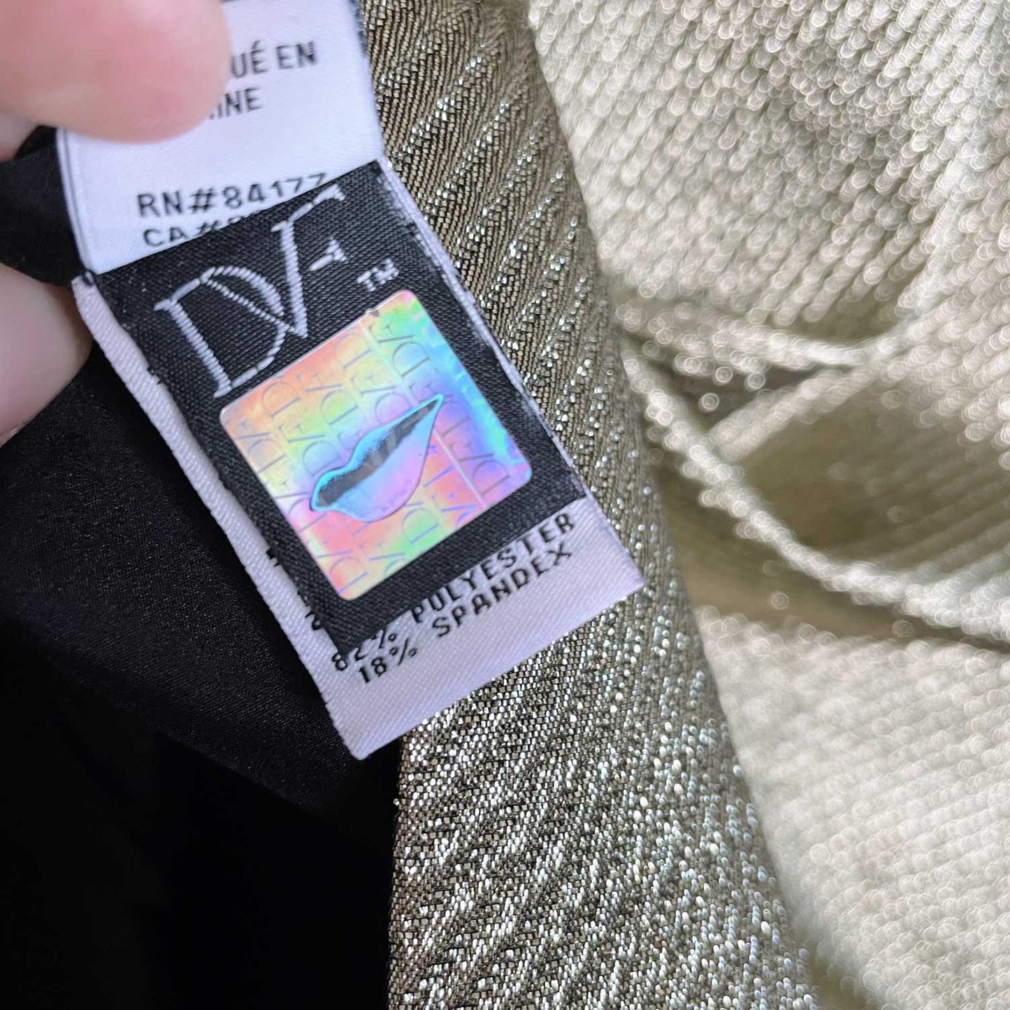 diane von furstenberg yvette metallic gold evening coat - size medium