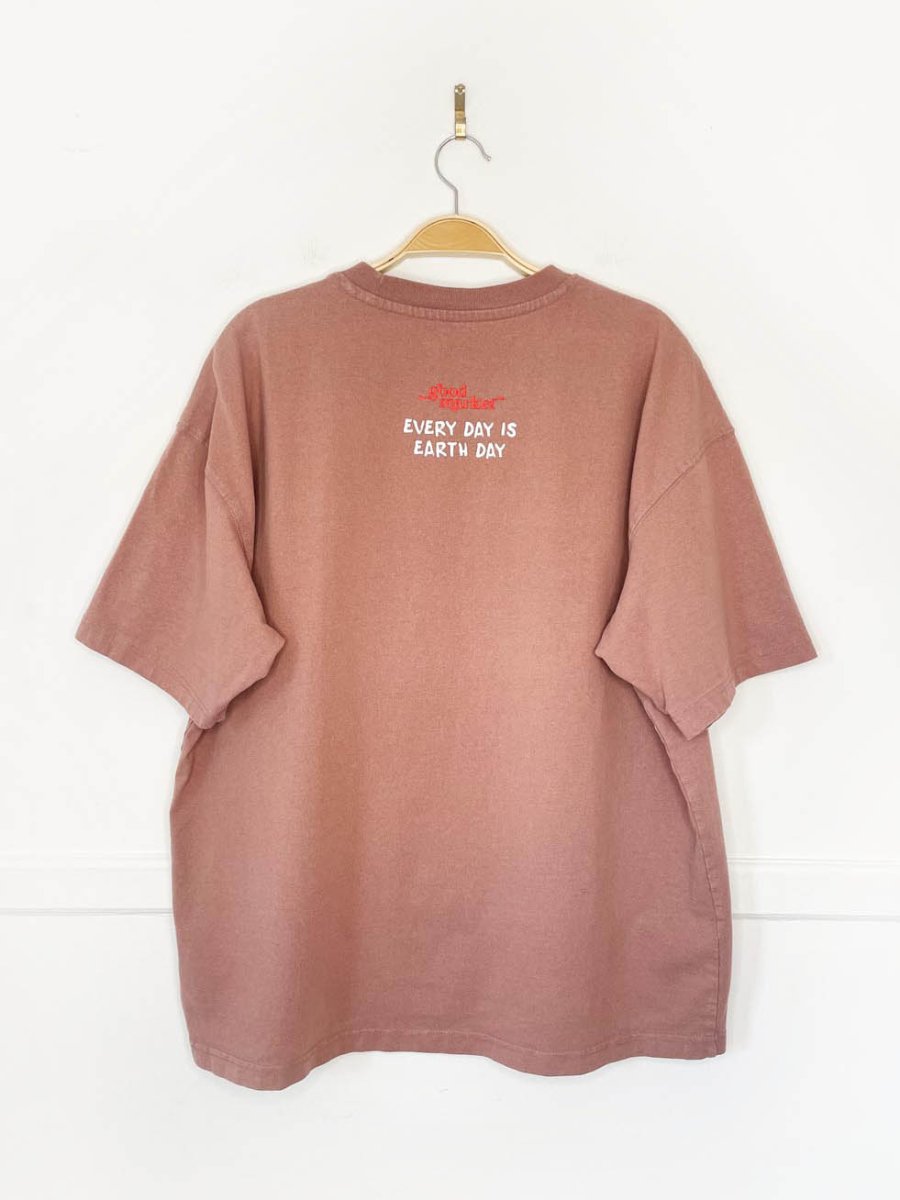 earth day activist x h&m oversized tee | clothes deserve a second chance not your ex - good market thrift store