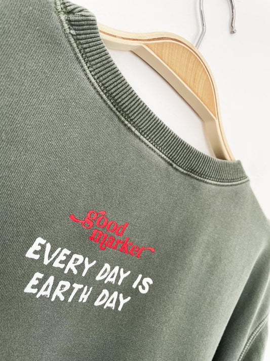 earth day activist x vintage 00s NR earth tone sweatshirt | clothes deserve a second chance not your ex - good market thrift store
