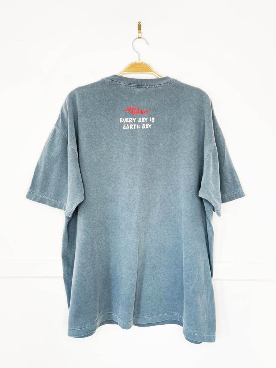 earth day activist x vintage 90s manowi earth tone tee | clothes deserve a second chance not your ex - good market thrift store