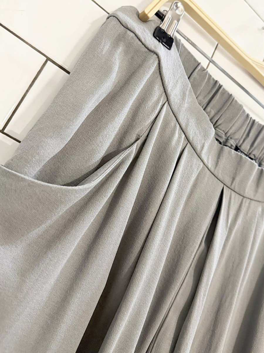 eileen fisher 100% silk pleated cropped pants | capris - good market thrift store