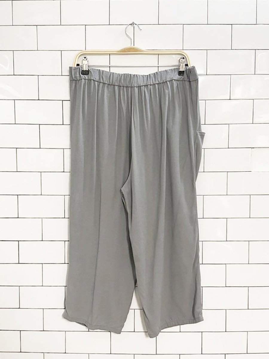 eileen fisher 100% silk pleated cropped pants | capris - good market thrift store