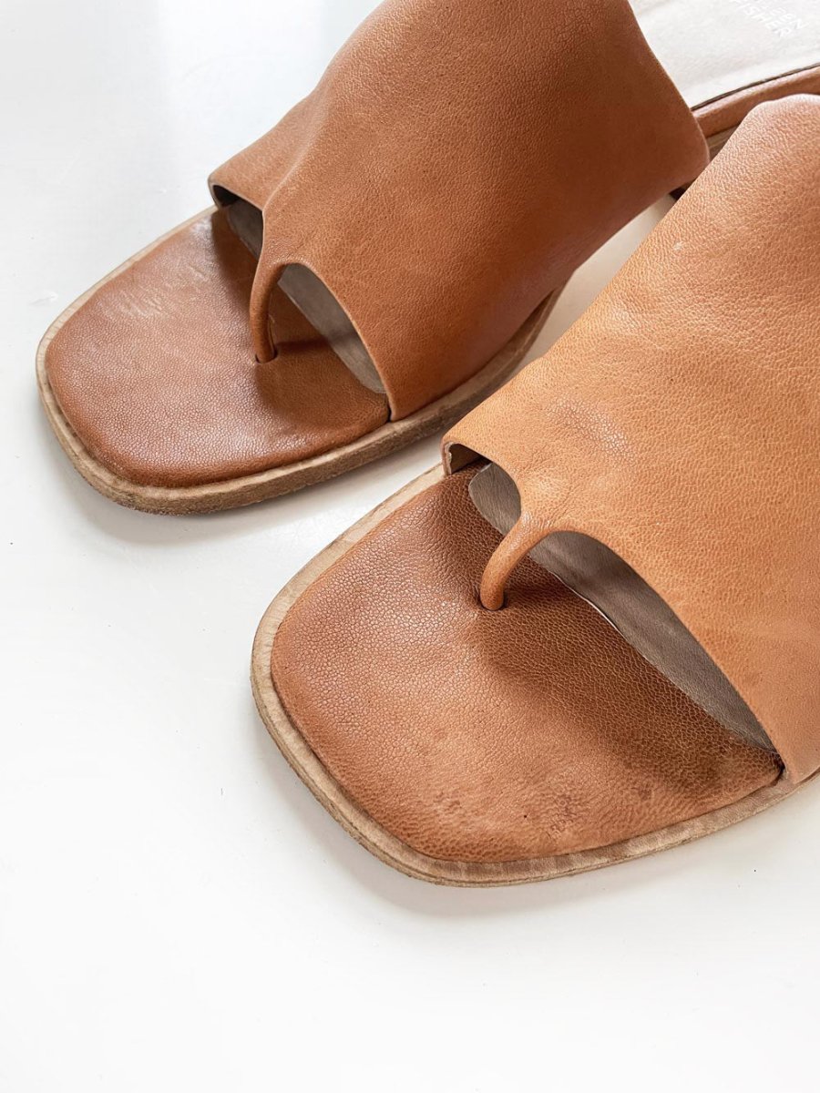 eileen fisher airy leather thong heeled sandal - good market thrift store
