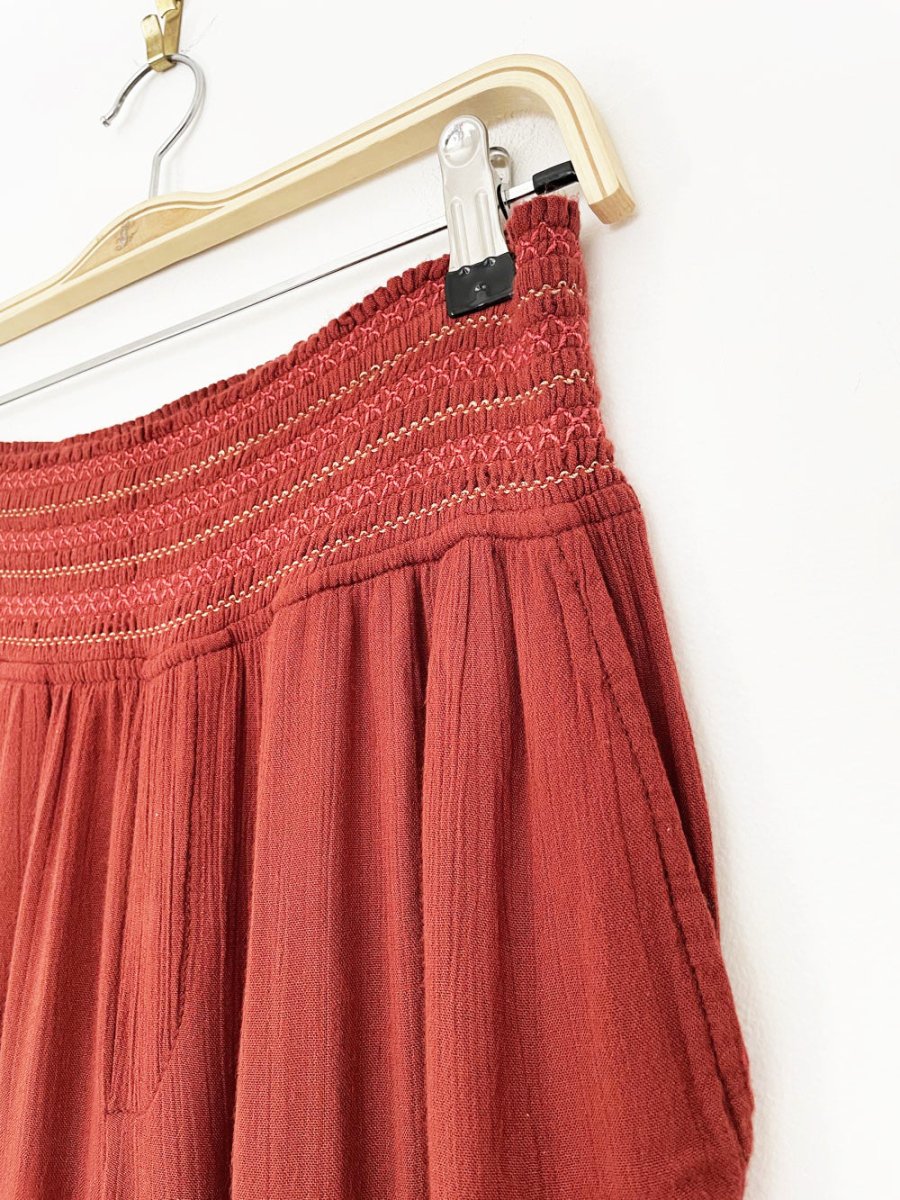 ett twa smocked waist gypsy jogger | made in india | anthropologie - good market thrift store