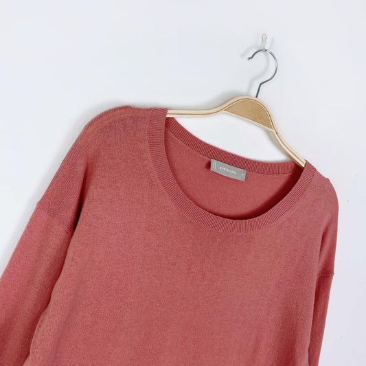 everlane wool-cotton pink crewneck sweater - size medium