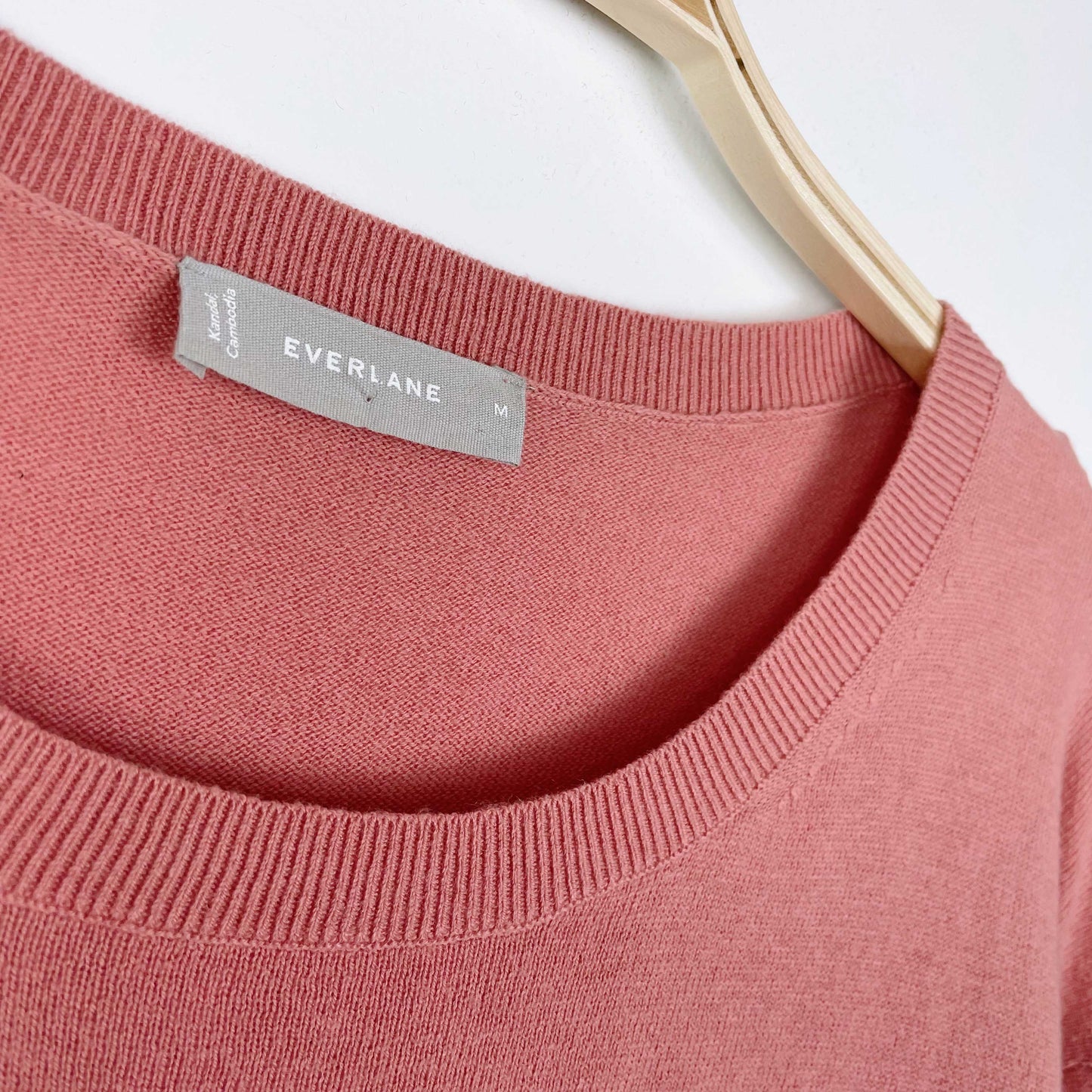 everlane wool-cotton pink crewneck sweater - size medium