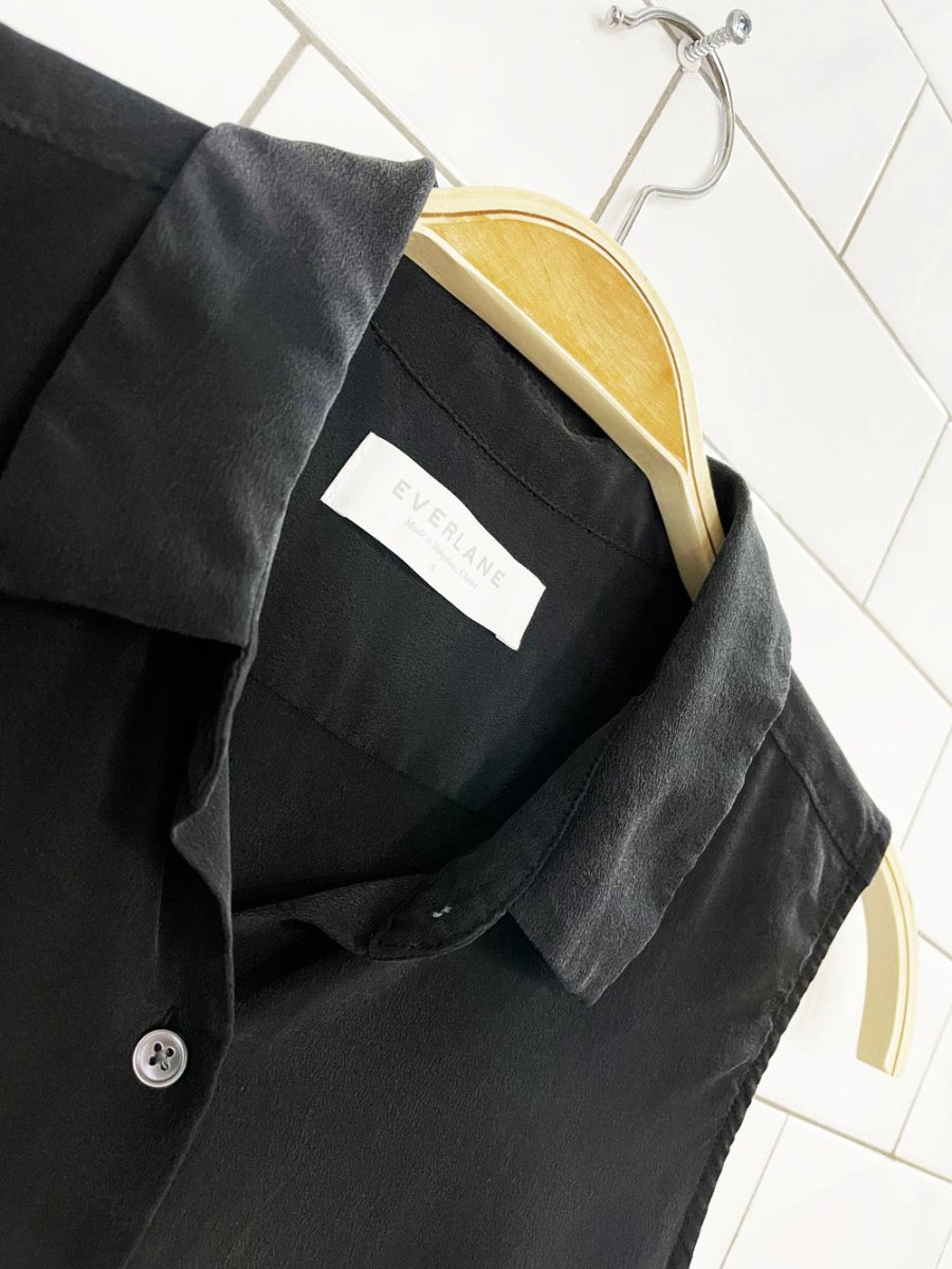 everlane 100% silk relaxed full button sleeveless blouse - good market thrift store