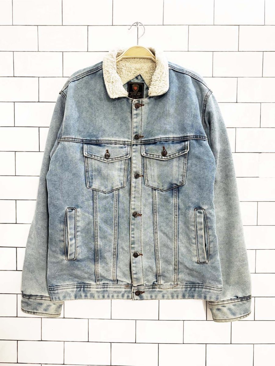 exte sherpa lined light wash denim jacket - good market thrift store