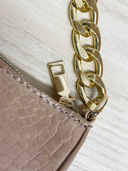 faux crocodile leather chunky chain shoulder bag - good market thrift store