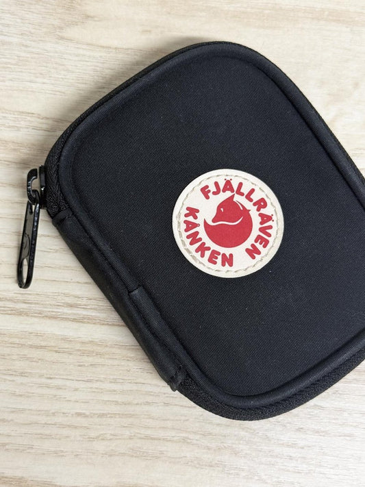 fjällräven kanken zip card holder - good market thrift store