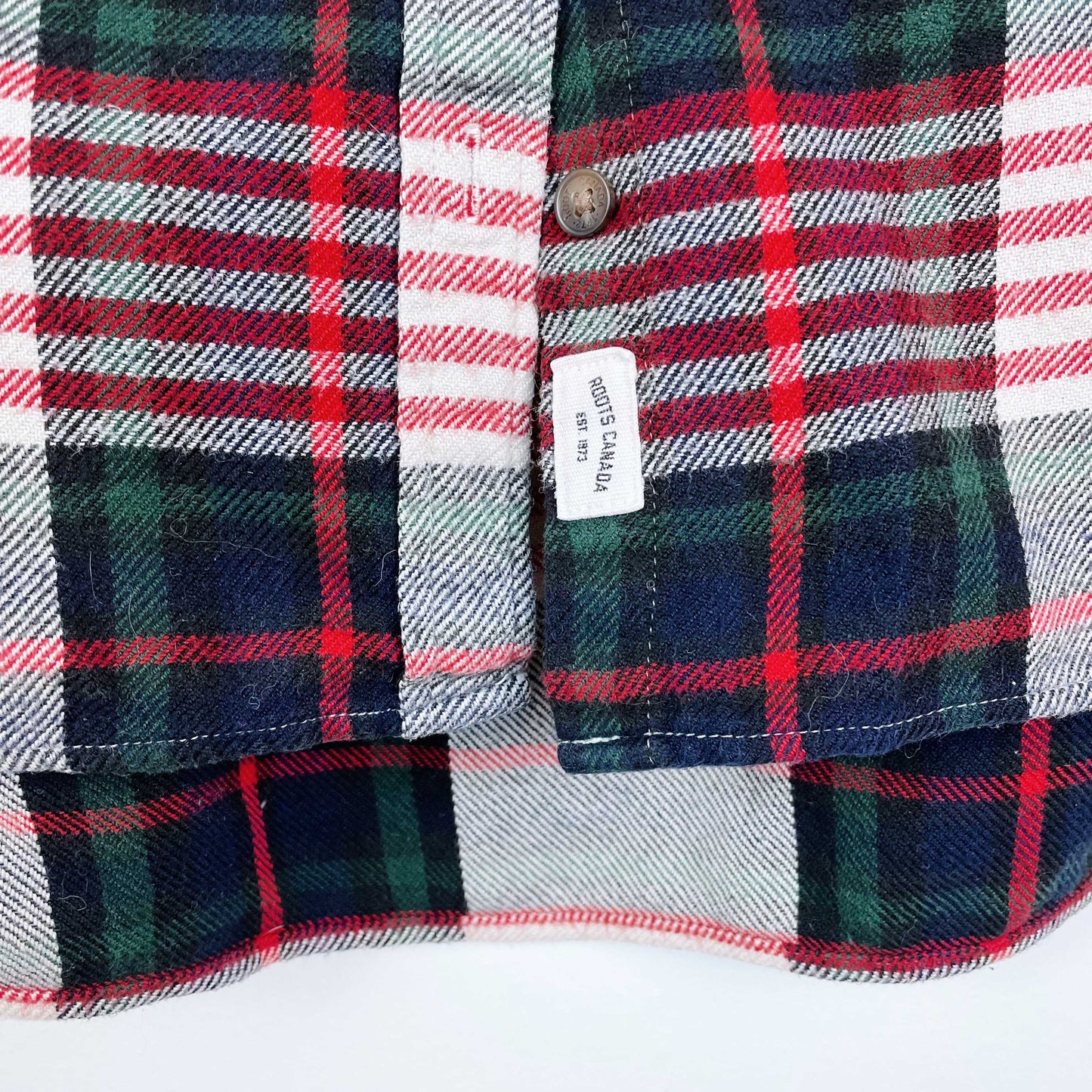 roots holiday 2019 plaid flannel shirt - size small