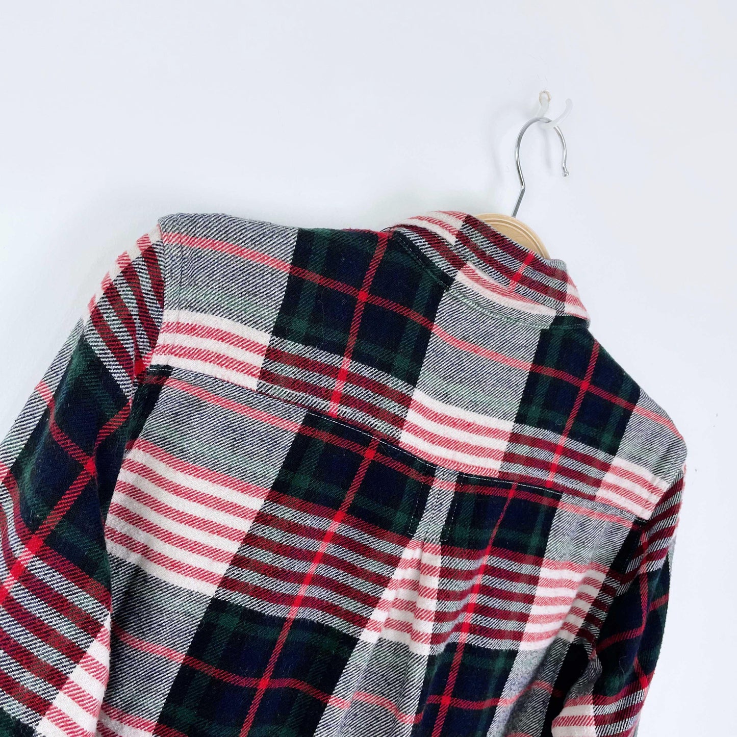 roots holiday 2019 plaid flannel shirt - size small