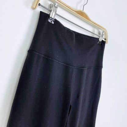 lululemon throw back flare pant luon - size 8