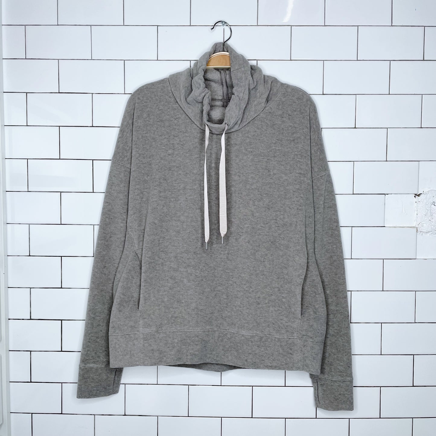 lululemon 2019 go forward fleece pullover - size large