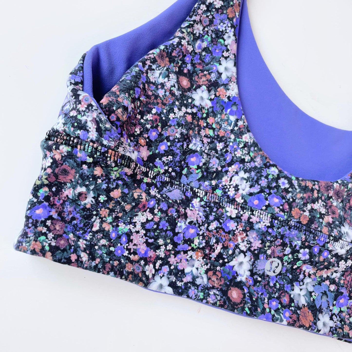 lululemon 2022 align reversible bra light support