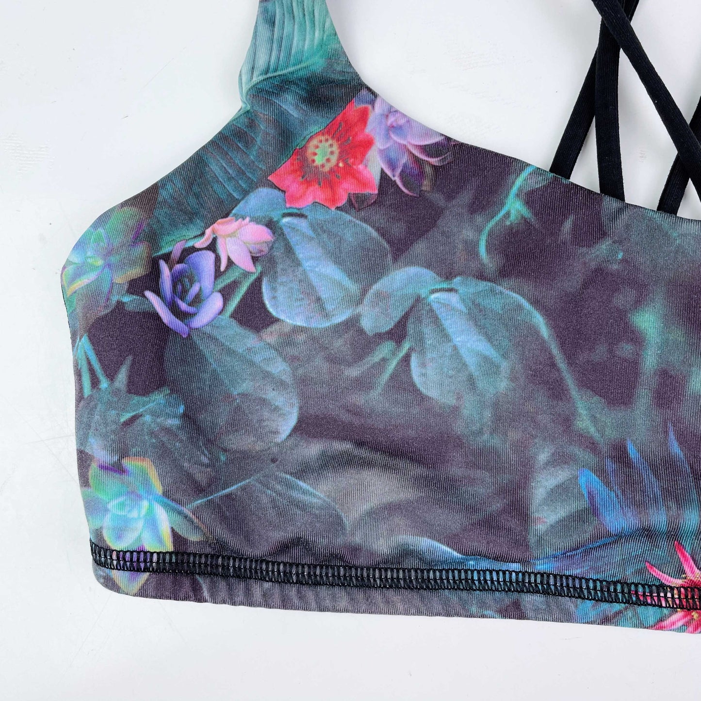 lululemon free to be bra curious jungle - size 6