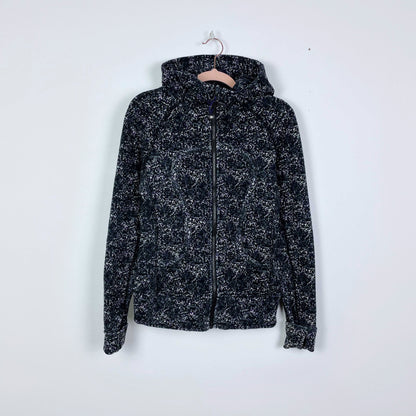 lululemon scuba hoodie II rocky road sand dune toothpaste - size 4