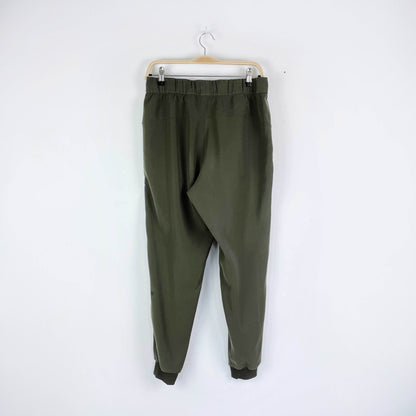 lululemon 2019 on the fly jogger dark olive
