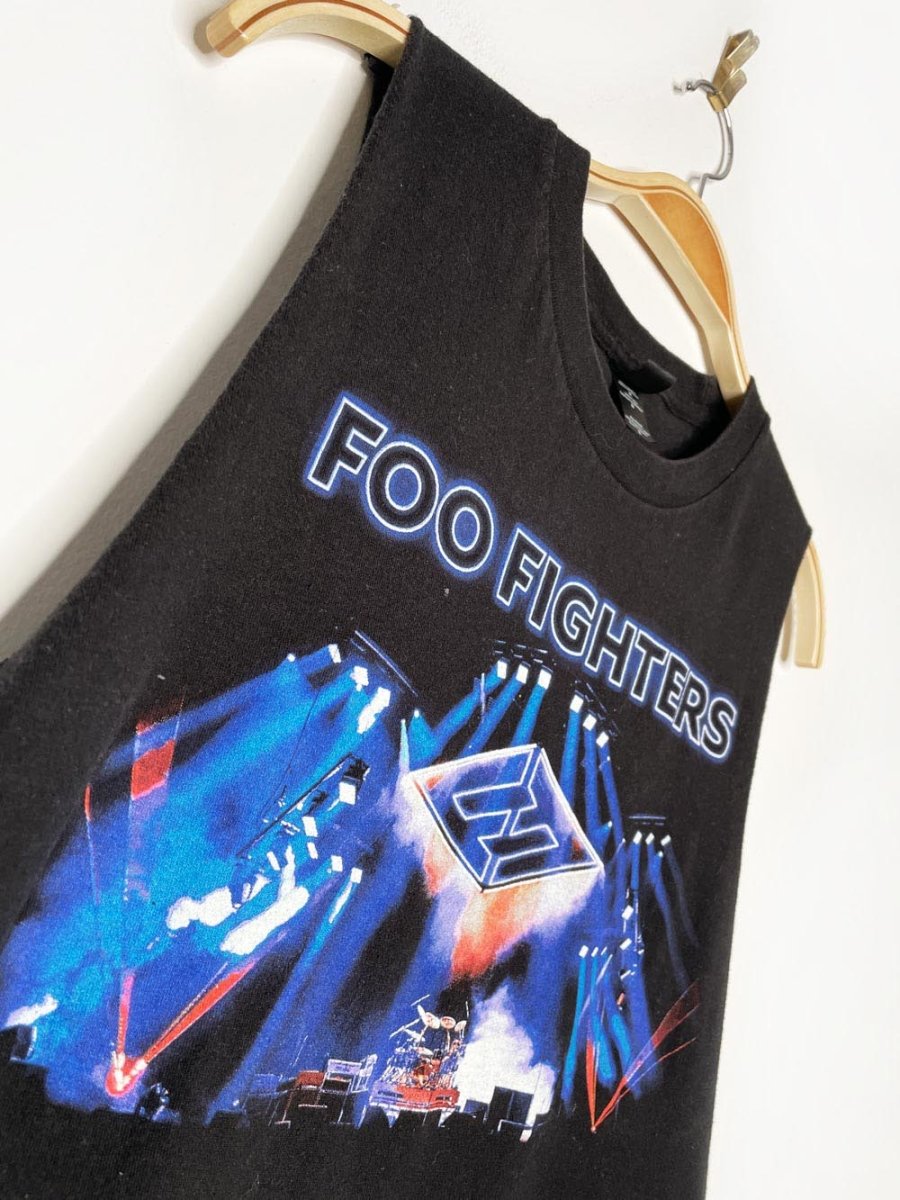 foo fighters 2018 concrete and gold world tour sleeveless tee | rework - good market thrift store