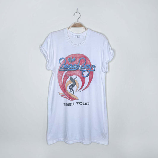 daydreamer x free people beach boys 1983 tour tee - size xs