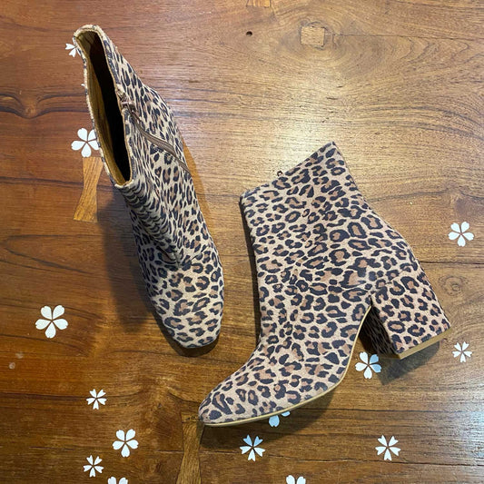 NIB free people nicola heeled leather leopard boot - size 40