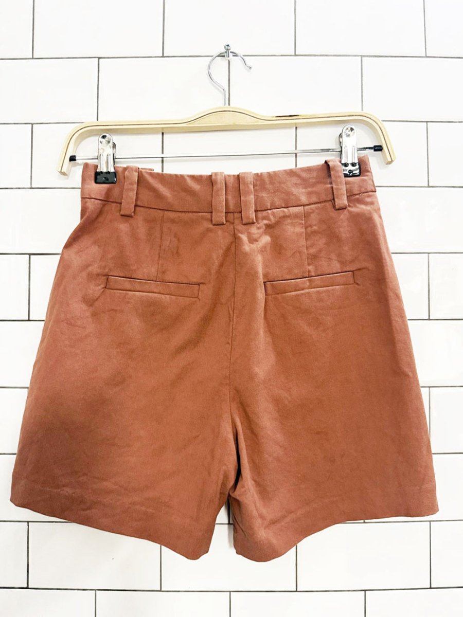frank and oak pleated trouser shorts - good market thrift store