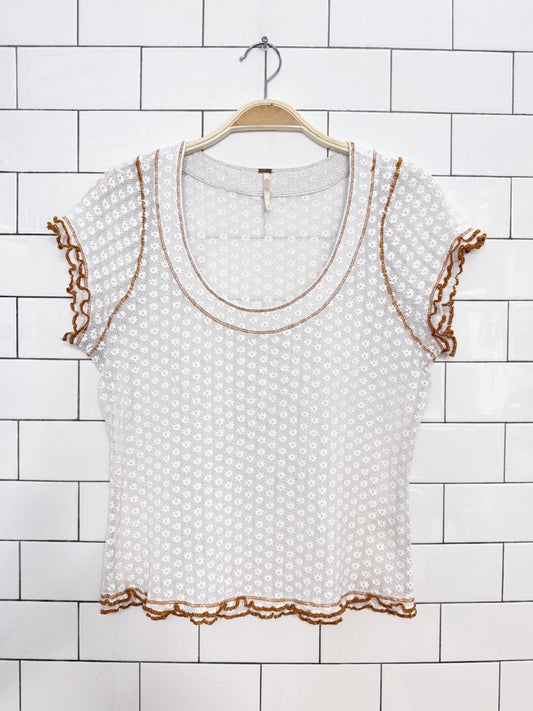 free people garner mesh daisy curly hem baby tee - good market thrift store