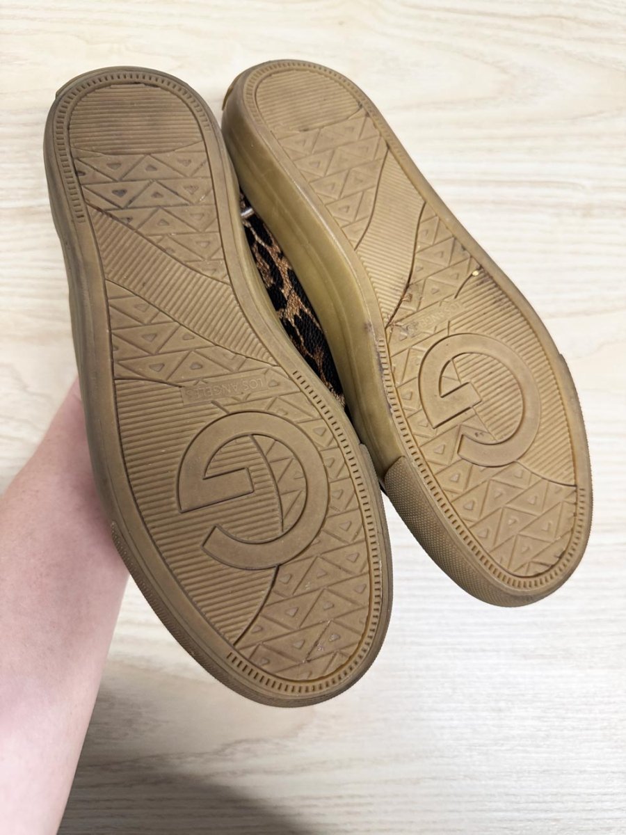 G los angeles animal print low profile sneakers - good market thrift store