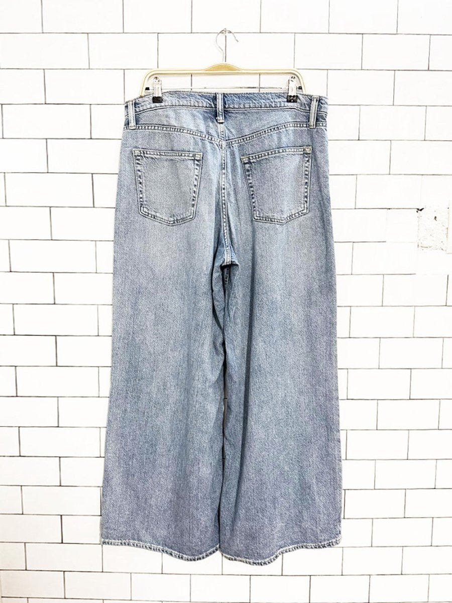 gap baggy mid rise ultra wide leg jeans - good market thrift store